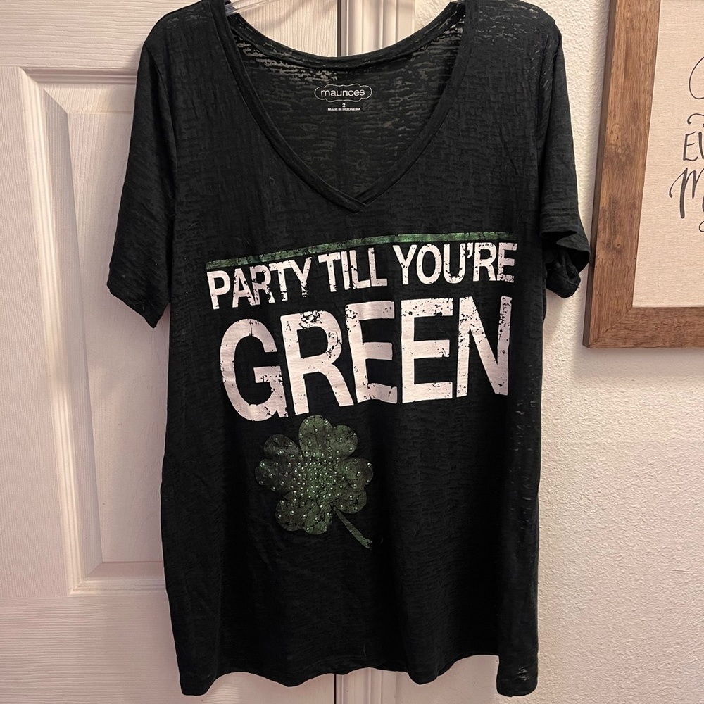 Maurice’s Size 2 Burnout Style St. Patrick’s Day Shirt